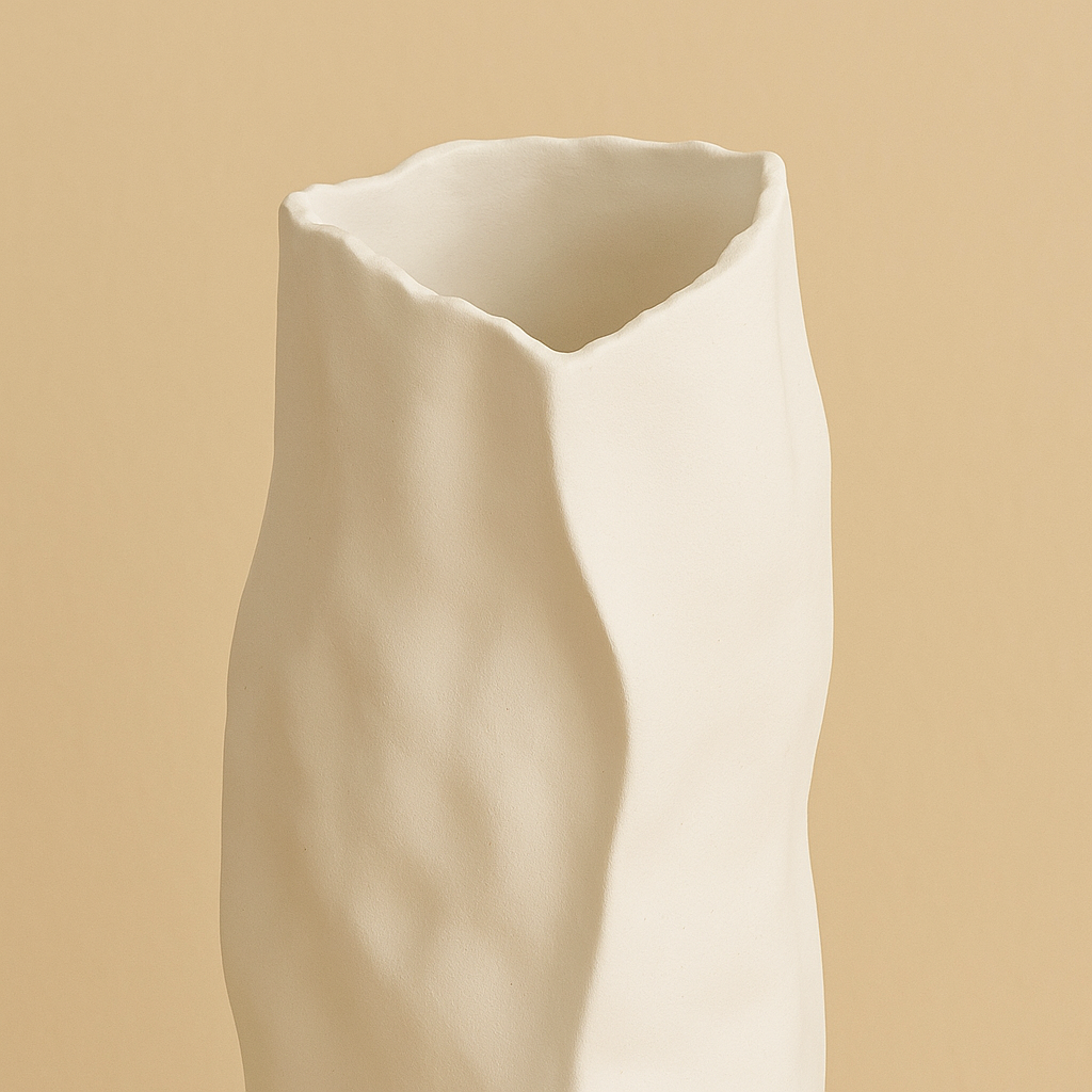 Vase Triangle Effet Froissé en Céramique-Déco Bohème